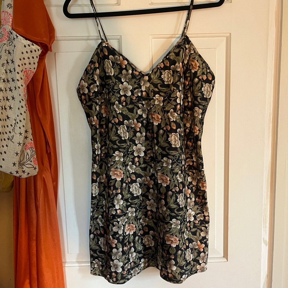 Vintage Val•Mode floral slip dress